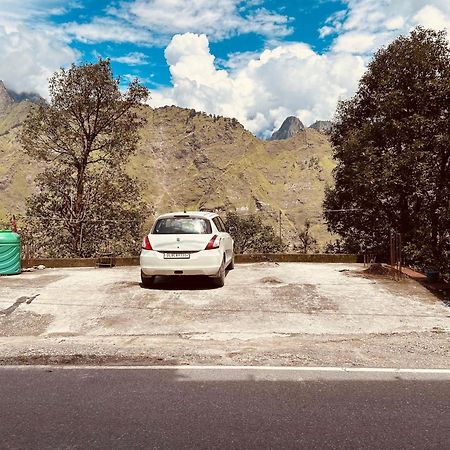 Sleeping Beauty Hotel Moutain View Property Joshimath Exterior photo